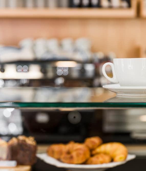 Cafetería en el 1º piso